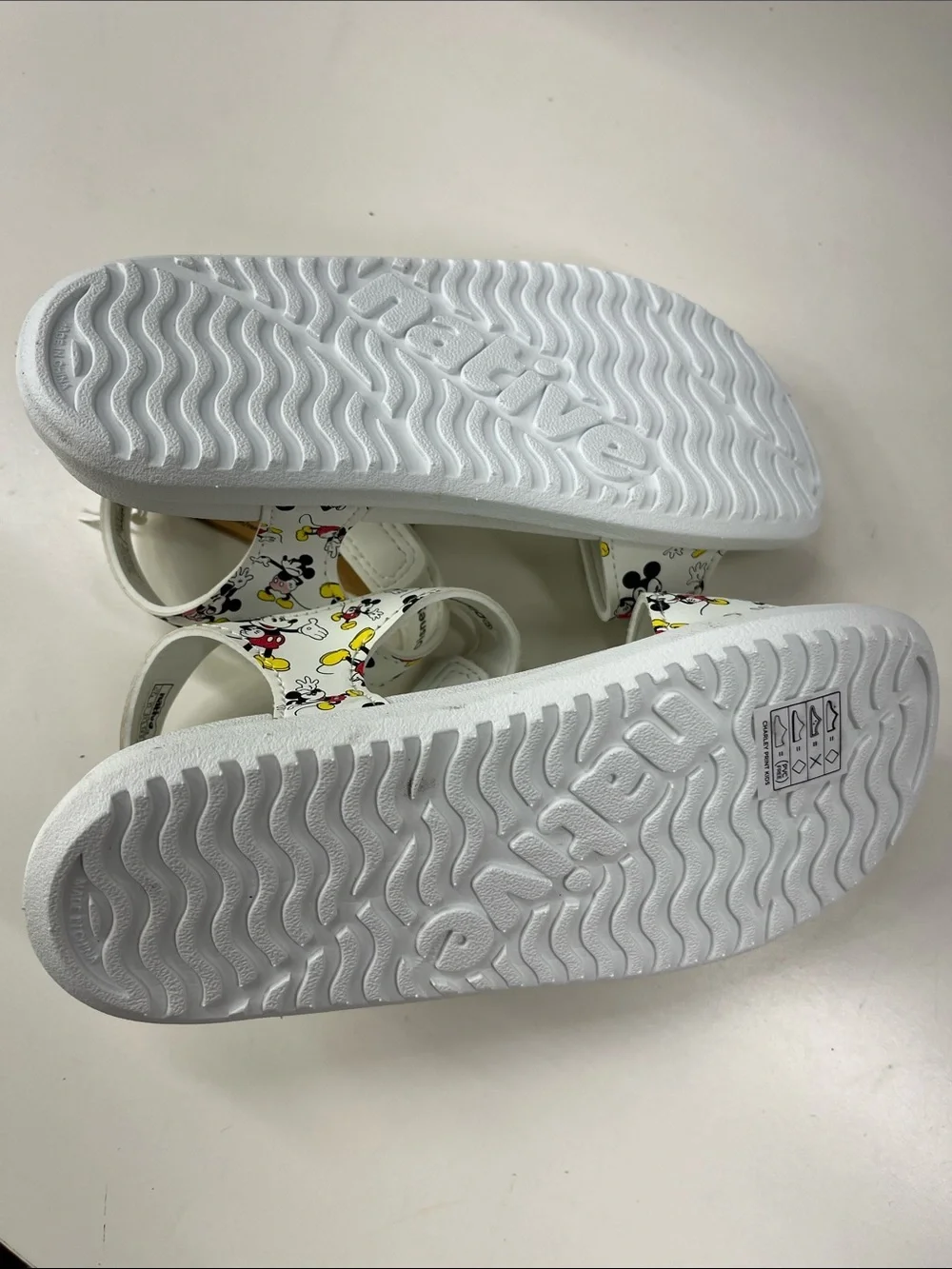 NWT Native x Disney Kids Mickey-All-Over Print Charley Sandal Size C 13